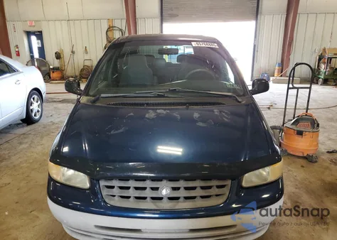 2000 Plymouth Voyager z USA, uszkodzony, nr VIN 2P4GP2535YR518370